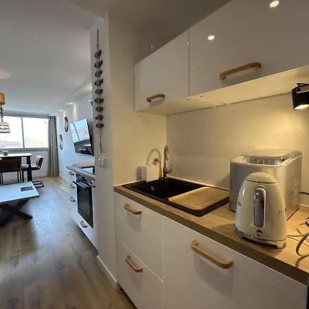 アパート Agde-loc Cap 68